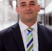 Doç. Dr. Üyesi İlker ÜSTOĞLU